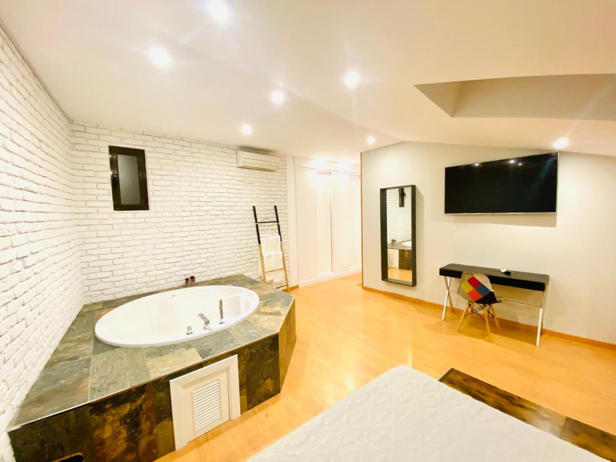 Suite Sorpresa Vut La Taberna Arenas de San Pedro Εξωτερικό φωτογραφία